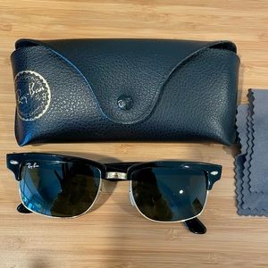 Ray-Ban Clubmaster Square Sunglasses - RB4190 52mm - Black / Gold